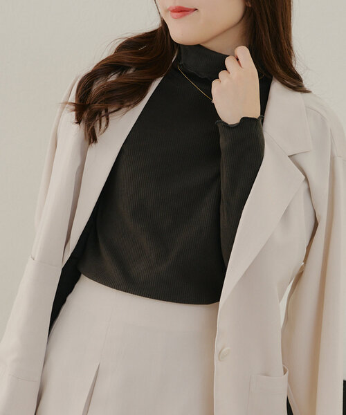 NAO（ナオ）の「起毛リブ メロータートルロンT（Tシャツ/カットソー・レディース・ピンク/アイボリー/ブラック/グレイッシュベージュ・FREE）」の15枚目の写真