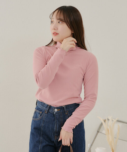 NAO（ナオ）の「起毛リブ メロータートルロンT（Tシャツ/カットソー・レディース・ピンク/アイボリー/ブラック/グレイッシュベージュ・FREE）」の21枚目の写真