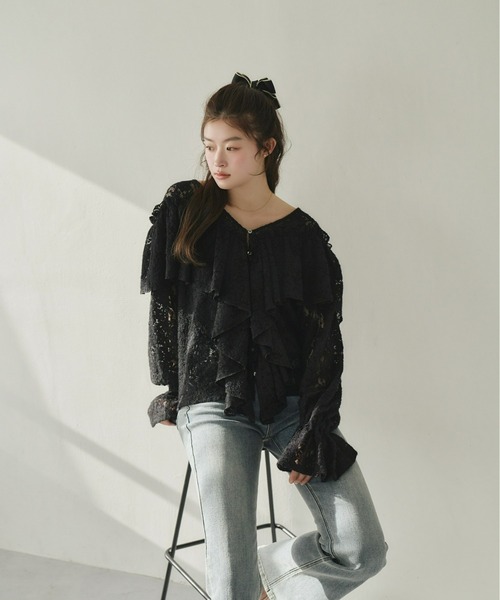 Olu.（オルドット）の「2wayフラワーレースフリルトップス（シャツ/ブラウス・レディース・アイボリー/ブラック・FREE）」の5枚目の写真