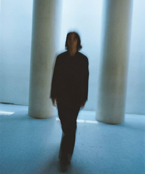 LIDNM(リドム)の「SILK LINEN SUCKER FATIGUE PANTS(カーゴパンツ・メンズ・ブラック系その他・MEDIUM/LARGE/SMALL)」の12枚目の写真