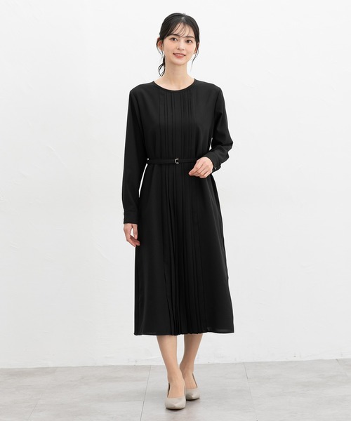 Honeys（ハニーズ）の「セレモニー対応プリーツ使いワンピース（ワンピース・レディース・ネイビー/グレイッシュベージュ/ブラック/グレイッシュブルー・3L/L/LL/M/S）」の6枚目の写真