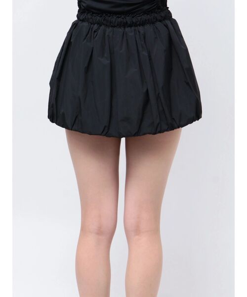 EMODA(エモダ)の「ナイロンバルーンミニスカート(スカート・レディース・アイボリー/ブラック/ネイビー・FREE)」の7枚目の写真