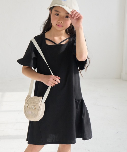 ROPE' PICNIC(ロペピクニック)の「【KIDS】デザインネックカットソーワンピース(ワンピース・キッズ・サックスブルー/ブラック・S/M/L)」の2枚目の写真