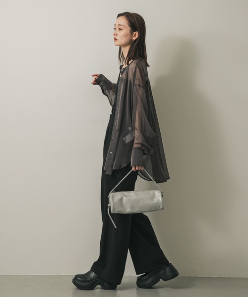 SENSE OF PLACE by URBAN RESEARCH(センスオブプレイスバイアーバンリサーチ)の「ハクプリントドラムバッグ(ハンドバッグ・レディース・アイボリー/ブラック/グレー・ONE)」の18枚目の写真