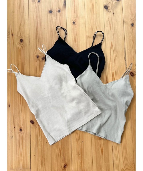 Ungrid（アングリッド）の「深Ｖネックキャミソール（キャミソール・レディース・オフホワイト/ヘザーグレー/ブラック・FREE）」の13枚目の写真