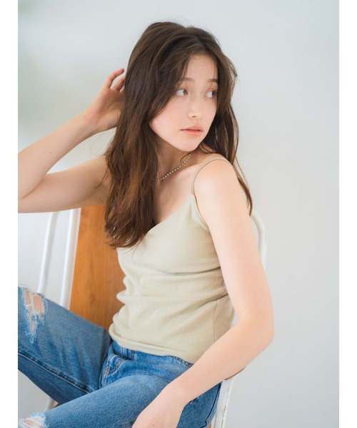 Ungrid（アングリッド）の「深Ｖネックキャミソール（キャミソール・レディース・オフホワイト/ヘザーグレー/ブラック・FREE）」の15枚目の写真