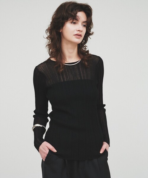 cloenc（クロエンス）の「【手洗い可】シアーリブトップス（Tシャツ/カットソー・レディース・ホワイト/ブラック/ライトグレー・02）」の2枚目の写真