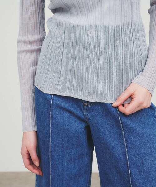 cloenc（クロエンス）の「【手洗い可】シアーリブトップス（Tシャツ/カットソー・レディース・ホワイト/ブラック/ライトグレー・02）」の15枚目の写真