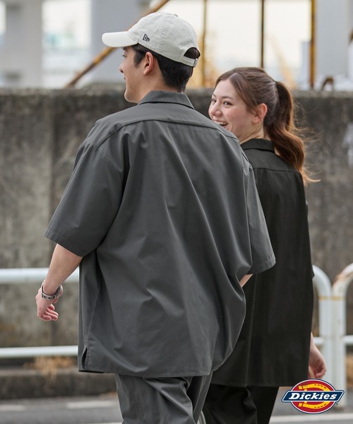 Dickies（ディッキーズ）の「Dickies/ディッキーズ T/Cツイル 半袖ワークシャツ（シャツ/ブラウス・メンズ・ブラック/チャコール/ベージュ・2L/M/L）」の19枚目の写真