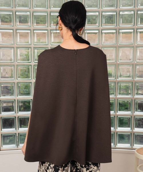 ELFRANK(エルフランク)の「ダンボールヘムラインノースリーブトップス《着用動画あり》(Tシャツ/カットソー・レディース・オフホワイト/グリーン/ブラック/ブラウン/レッド・FREE)」の11枚目の写真