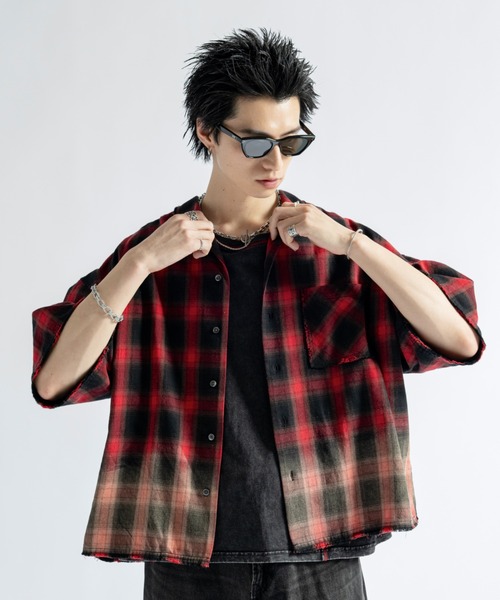 PLAN To(プラントゥ)の「Vintage Design Bleach Gradation Check Shirts - ヴィンテージ加工デザインブリーチグラデーションチェックシャツ(シャツ/ブラウス・メンズ・レッド/チャコールグレー/レッド系その他・LARGE/MEDIUM/SMALL)」の3枚目の写真