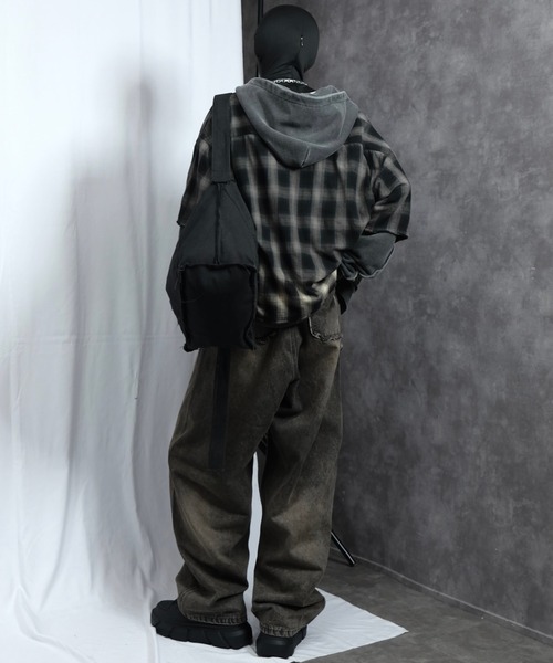 PLAN To(プラントゥ)の「Vintage Design Bleach Gradation Check Shirts - ヴィンテージ加工デザインブリーチグラデーションチェックシャツ(シャツ/ブラウス・メンズ・レッド/チャコールグレー/レッド系その他・LARGE/MEDIUM/SMALL)」の8枚目の写真