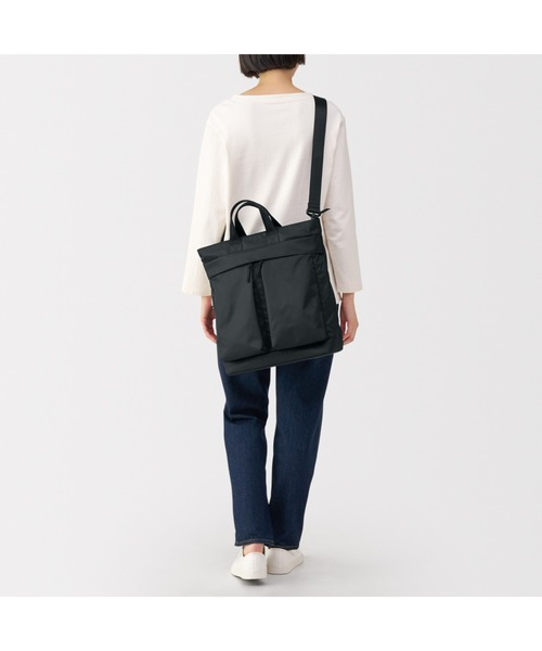 [未使用品] 無印良品 大きく開く ガーメントバッグ トートバッグ 撥水 黒 セール】撥水ナイロンギャザービッグトートバッグ（トートバッグ
