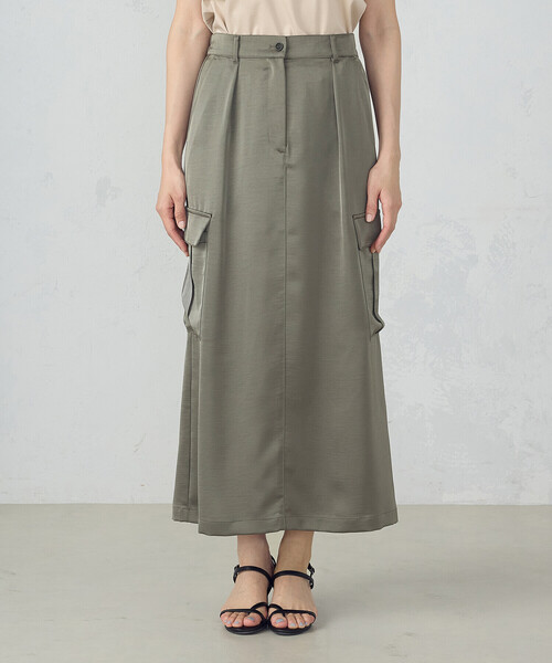 COMME CA ISM（コムサイズム）の「ポリエステルマットサテン　カーゴスカート（スカート・レディース・ブラック/オリーブ・MEDIUM/LARGE）」の16枚目の写真
