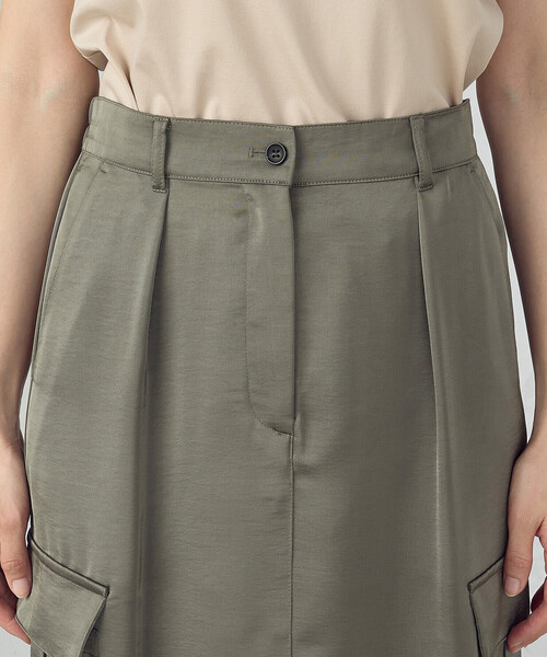 COMME CA ISM（コムサイズム）の「ポリエステルマットサテン　カーゴスカート（スカート・レディース・ブラック/オリーブ・MEDIUM/LARGE）」の19枚目の写真