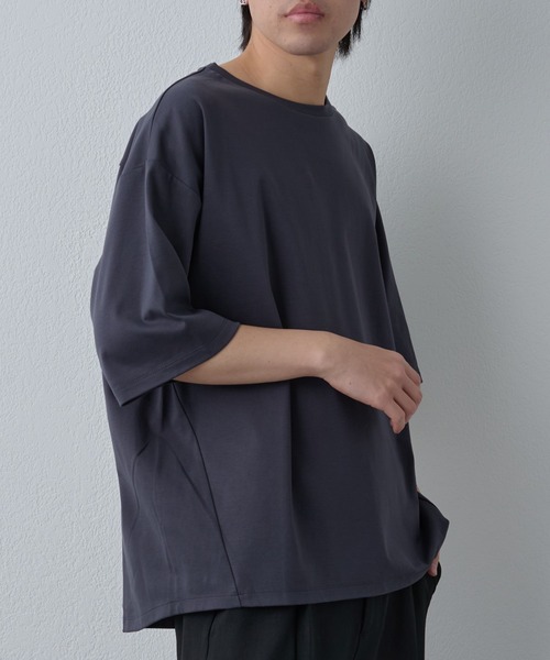 COLONY 2139（コロニートゥーワンスリーナイン）の「フェードコットンラウンドヘムT（Tシャツ/カットソー・メンズ・ホワイト/チャコールグレー/ブラック・MEDIUM/LARGE）」の3枚目の写真