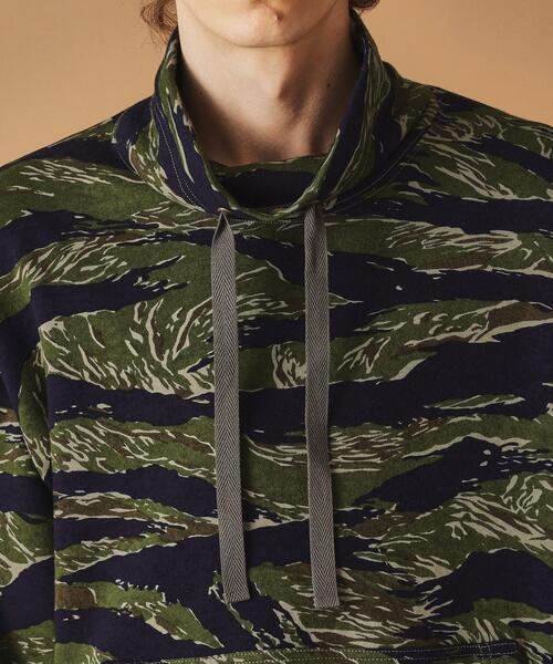 40ｃｔ＆525（フォーティーカラッツアンドゴーニーゴ）の「【Sサイズ～】迷彩プリントオフタートル（Tシャツ/カットソー・メンズ・グレー系その他/カーキ系7・01/02/03/04）」の7枚目の写真