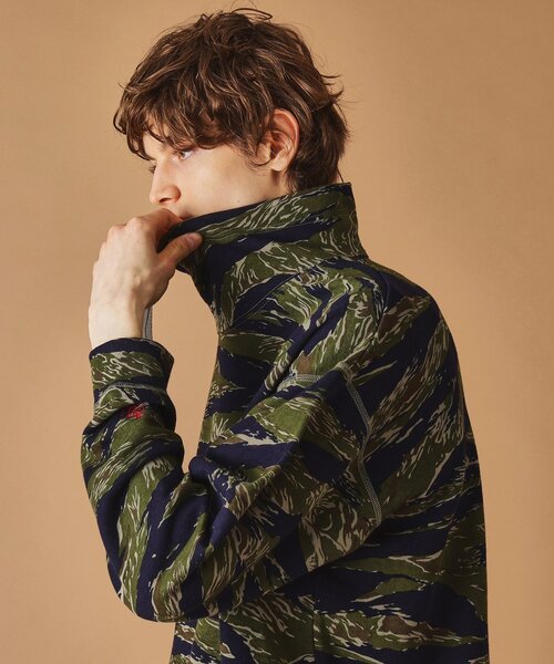 40ｃｔ＆525（フォーティーカラッツアンドゴーニーゴ）の「【Sサイズ～】迷彩プリントオフタートル（Tシャツ/カットソー・メンズ・グレー系その他/カーキ系7・01/02/03/04）」の10枚目の写真