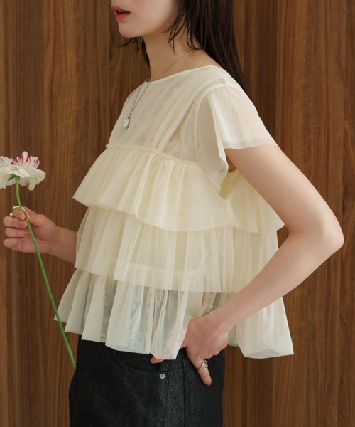 hinari（ヒナリ）の「チュールフリルフレンチスリーブトップス（Tシャツ/カットソー・レディース・ピンクベージュ/ブラック/アイボリー・FREE/SMALL）」の21枚目の写真