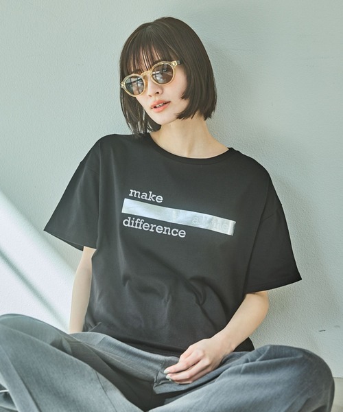 LAKOLE(ラコレ)の「箔プリントアソートロゴT / 328630(Tシャツ/カットソー・レディース・ブラック/オフホワイト/チャコール/ホワイト/ブラウン・FREE)」の22枚目の写真