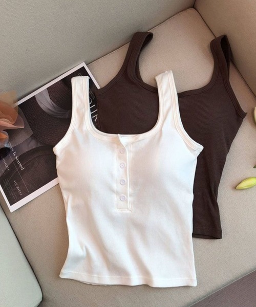 SPIGA（スピーガ）の「前釦ﾊﾟｯﾄ付きﾀﾝｸﾄｯﾌﾟ（タンクトップ・レディース・ブラック/ホワイト/グレー/ブラウン・LARGE/MEDIUM/SMALL）」の2枚目の写真