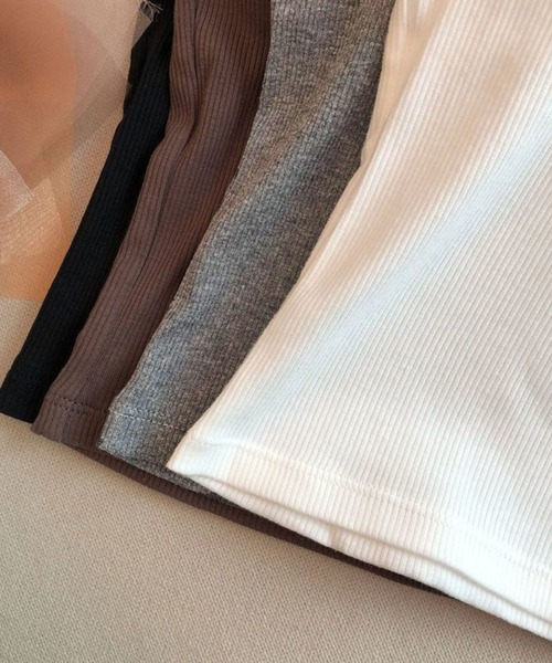 SPIGA（スピーガ）の「前釦ﾊﾟｯﾄ付きﾀﾝｸﾄｯﾌﾟ（タンクトップ・レディース・ブラック/ホワイト/グレー/ブラウン・LARGE/MEDIUM/SMALL）」の5枚目の写真