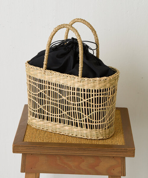 Jena espace merveilleux（ジェナ　エスパスメルヴェイユ）の「シーグラストートバッグ（トートバッグ・レディース・ブラック/ベージュ・FREE）」の5枚目の写真