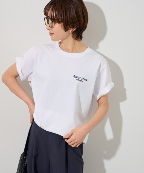 JOURNAL STANDARD relume（ジャーナルスタンダード　レリューム）の「《WEB限定》エンブロイダリーロゴモチーフT（Tシャツ/カットソー・レディース・ネイビー/ホワイト・FREE）」の7枚目の写真