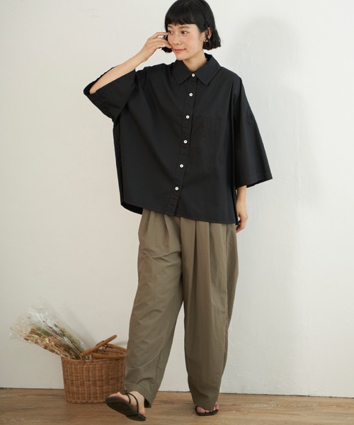 LBC（エルビーシー）の「タイプライター半袖BOXシャツ（シャツ/ブラウス・レディース・ホワイト/チャコール/オレンジ・M）」の8枚目の写真