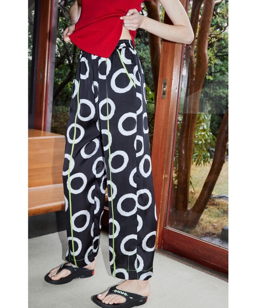 パンツ RELAX AIRLY PANTS OMMO RELAX AIRLY PANTS（スラックス）｜OMMO（オーエムエムオー）の