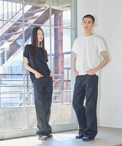 NVRFRGT（ネヴァーフォーゲット）の「別注　COATING 3D TWISTED  LEG JEANS（デニムパンツ・メンズ・ブラック・1/2/3）」の3枚目の写真