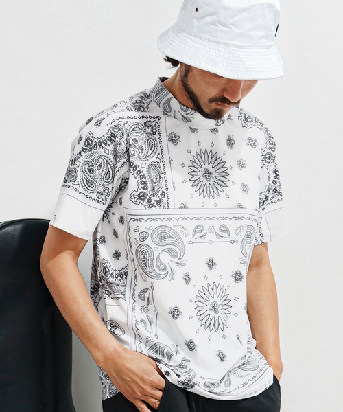 1minute 1second(ワンミニットワンセカンド)の「mt9673-bandana pattern mock neck T モックネックTシャツ(Tシャツ/カットソー・メンズ・ブラック×ホワイト/ホワイト×ブラック/ホワイト×ブルー・S/M/L/XL)」の9枚目の写真