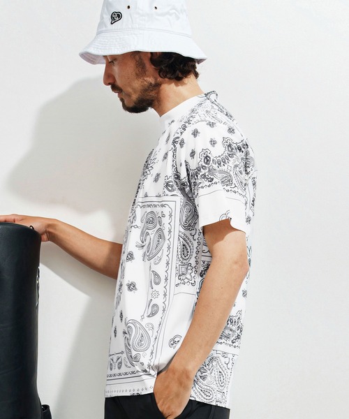 1minute 1second(ワンミニットワンセカンド)の「mt9673-bandana pattern mock neck T モックネックTシャツ(Tシャツ/カットソー・メンズ・ブラック×ホワイト/ホワイト×ブラック/ホワイト×ブルー・S/M/L/XL)」の10枚目の写真