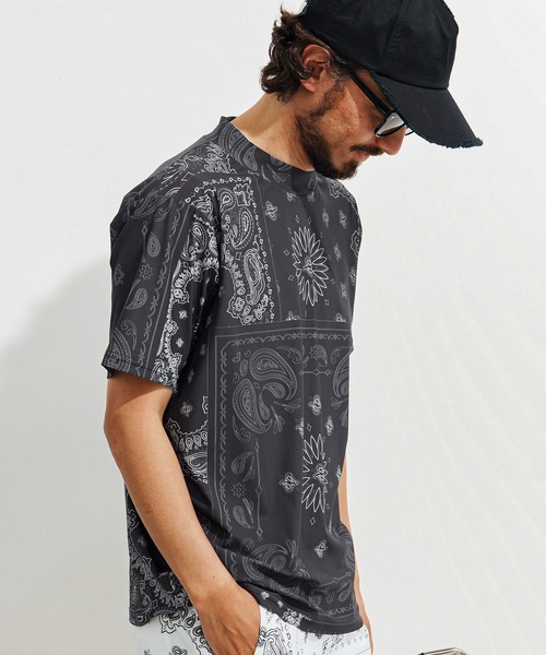 1minute 1second(ワンミニットワンセカンド)の「mt9673-bandana pattern mock neck T モックネックTシャツ(Tシャツ/カットソー・メンズ・ブラック×ホワイト/ホワイト×ブラック/ホワイト×ブルー・S/M/L/XL)」の15枚目の写真