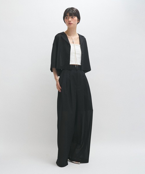 ADAM ET ROPE'(アダムエロペ)の「【接触冷感】ショートシャツジャケット(シャツ/ブラウス・レディース・ブラック/ベージュ・FREE)」の11枚目の写真