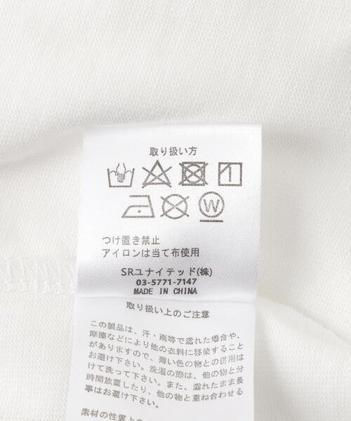 A4A(エーフォーエー)の「A4A/エーフォーエー/LOGO S/S TEE(Tシャツ/カットソー・レディース・ホワイト/ブラック・L/M/S)」の9枚目の写真