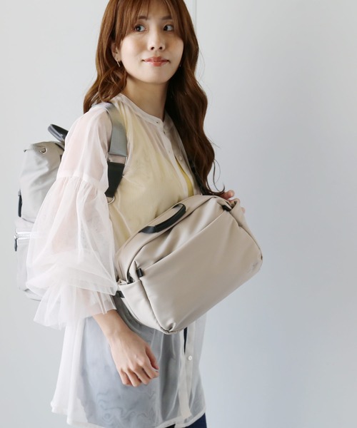 sankyo shokai（サンキョウショウカイ）の「ショルダーバッグ ストレッチ ナイロン 軽量（ショルダーバッグ・レディース・グレイッシュベージュ/ブラック/グレー/カーキ・FREE）」の11枚目の写真