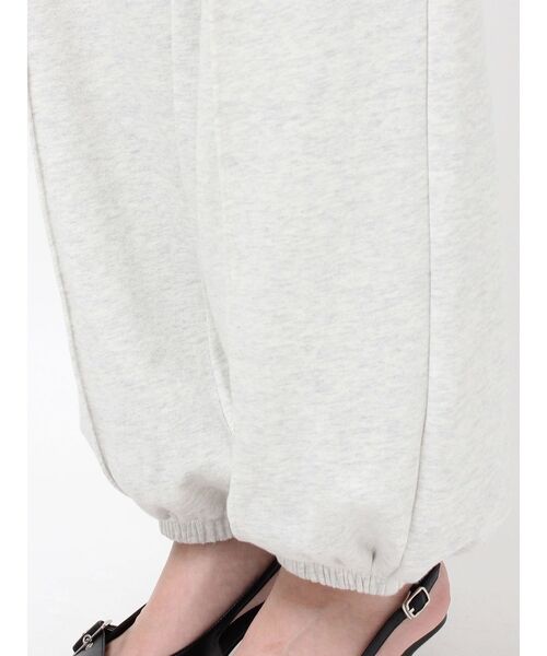 RESEXXY（リゼクシー）の「ピンタックスウェットパンツ【セットアップ着用可能】（スウェットパンツ・レディース・ブラック/チャコールグレー/ライトグレー・FREE）」の21枚目の写真