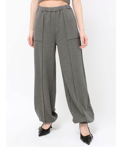 RESEXXY（リゼクシー）の「ピンタックスウェットパンツ【セットアップ着用可能】（スウェットパンツ・レディース・ブラック/チャコールグレー/ライトグレー・FREE）」の5枚目の写真