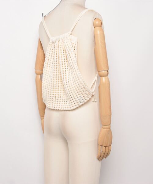 Per sist ence(パーシエンス)の「メッシュナップザック(バックパック/リュック・レディース・ブラック/ホワイト・ONE SIZE)」の5枚目の写真
