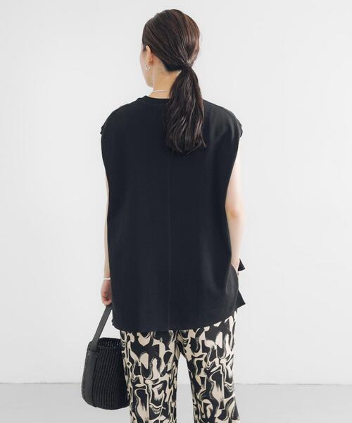 URBAN RESEARCH(アーバンリサーチ)の「フレンチスリーブチュニックニット(ベスト・レディース・アイボリー/ブラック・FREE)」の15枚目の写真