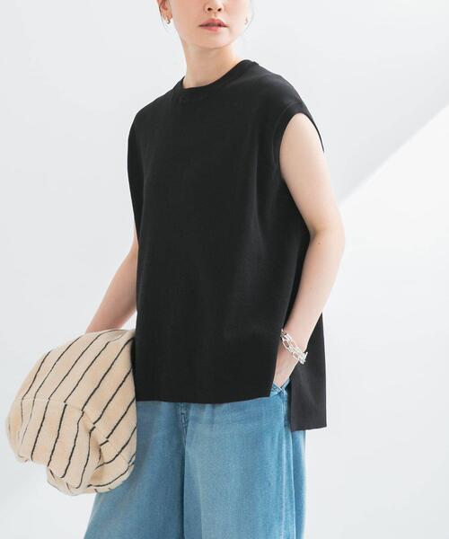 URBAN RESEARCH(アーバンリサーチ)の「フレンチスリーブチュニックニット(ベスト・レディース・アイボリー/ブラック・FREE)」の17枚目の写真