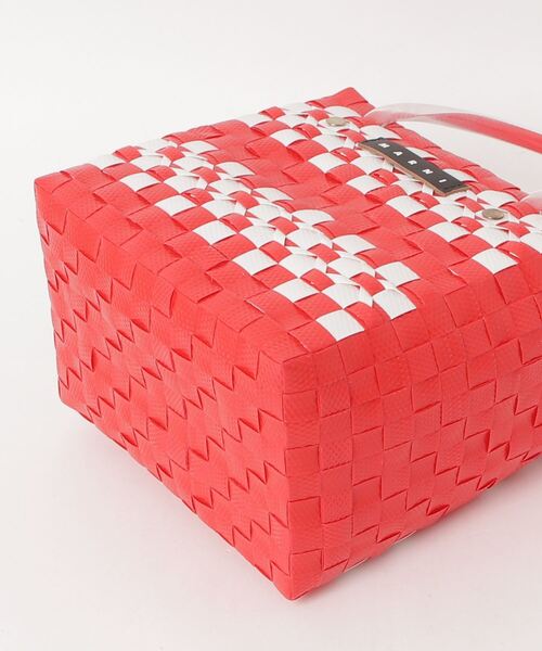 MARNI(マルニ)の「MARNI(マルニ)Kids & Junior かごハンドバッグ(かごバッグ・キッズ・レッド/ピンク・ONE SIZE)」の4枚目の写真
