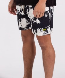 entre square（アントレスクエアー）の「BYRD LIRA ﾊﾘｹｰﾝ ﾅｲﾛﾝｼｮｰﾂ-ﾌﾞﾗｯｸ L（その他パンツ）」