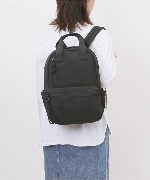 L.R.M(エルアールエム)の「トラックラインハンドルリュック(バックパック/リュック・レディース・グレー系その他/アイボリー/ブルー/ブラック/ミント/ピンクベージュ・FREE)」の21枚目の写真