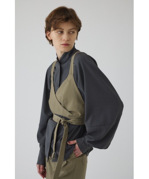 RIM.ARK(リムアーク)の「Stand collar volume blouse スタンドカラーボリュームブラウス(シャツ/ブラウス・レディース・グレー/ライトブラウン/ブラック・FREE)」の13枚目の写真