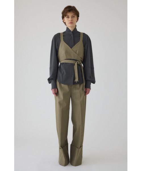 RIM.ARK(リムアーク)の「Stand collar volume blouse スタンドカラーボリュームブラウス(シャツ/ブラウス・レディース・グレー/ライトブラウン/ブラック・FREE)」の14枚目の写真