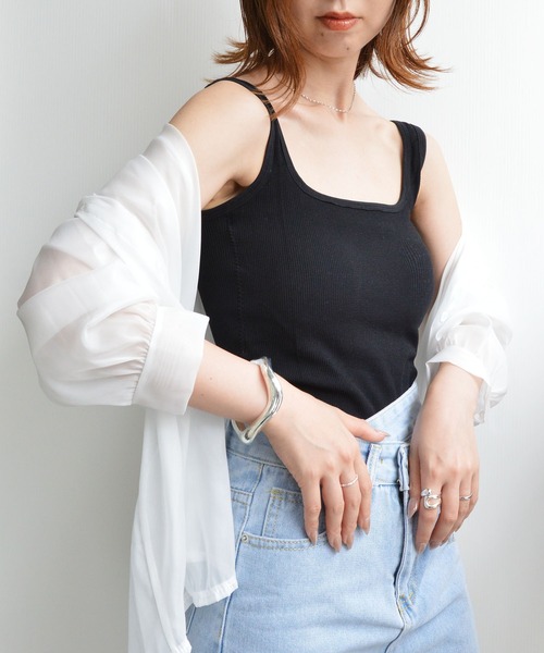 styiro(スタイロ)の「カップ付きリブタンクトップ 夏インナー レイヤード 韓国ファッション カジュアル 美シルエット シーズンレス フェス アウトドア(タンクトップ・レディース・ブラック/ホワイト/グレー・FREE)」の13枚目の写真