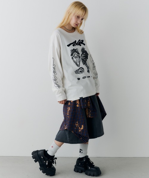 AIVER(アイバー)の「Johann×AIVER 刺繍L/S TEE(Tシャツ/カットソー・メンズ・ブラック/ホワイト・LARGE/MEDIUM/SMALL)」の11枚目の写真