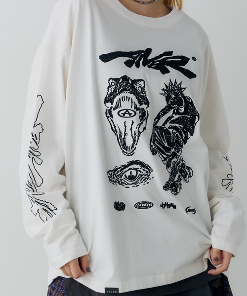 AIVER(アイバー)の「Johann×AIVER 刺繍L/S TEE(Tシャツ/カットソー・メンズ・ブラック/ホワイト・LARGE/MEDIUM/SMALL)」の5枚目の写真